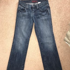 Lady cinch jeans